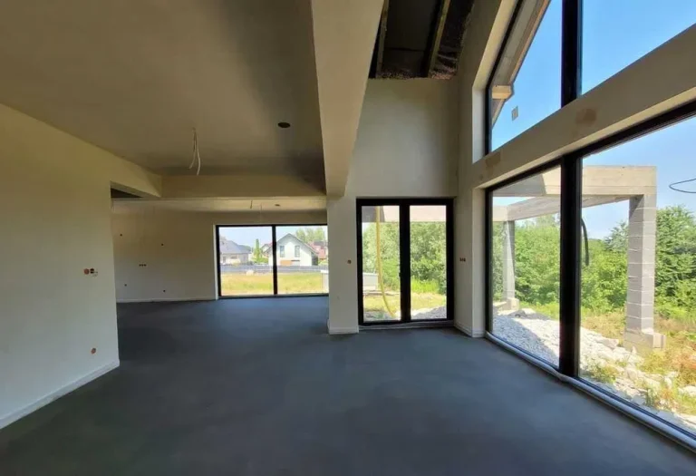 Міша 1 Київ builders.co .ua  768x525