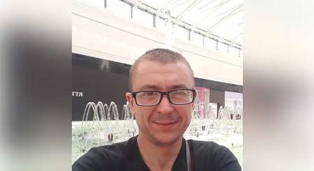 олег logo builders.co .ua 1